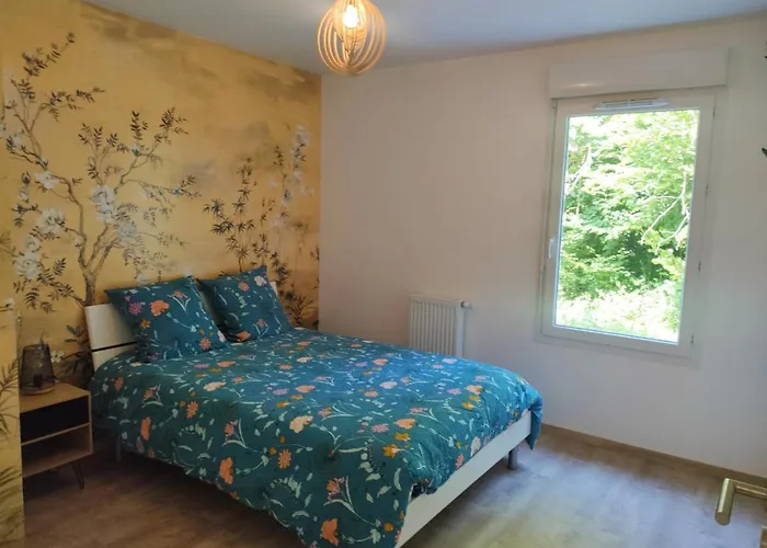 Hébergement de vacances Maison Au Pegasus Bridge & Proche Bénouville