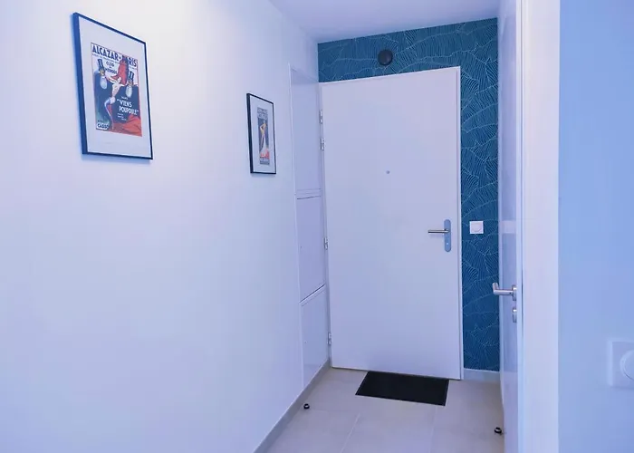 Maison Au Pegasus Bridge & Proche Hébergement de vacances Bénouville